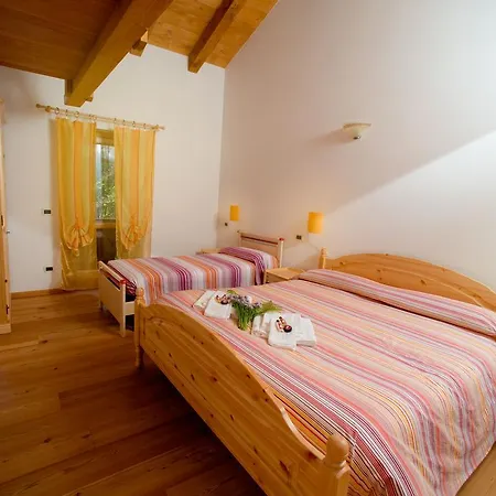 Albergo Diffuso Dolomiti Forni di Sotto Exterior photo