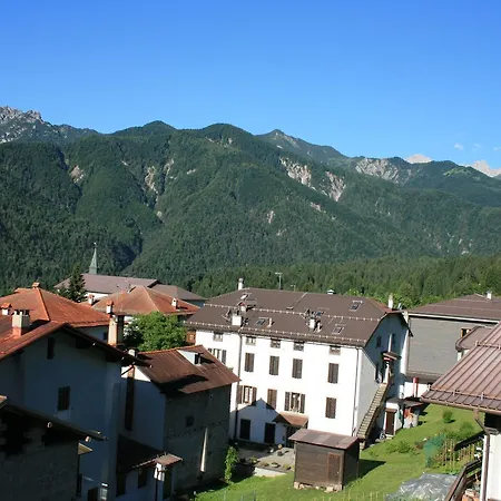 Albergo Diffuso Dolomiti Forni di Sotto Exterior photo